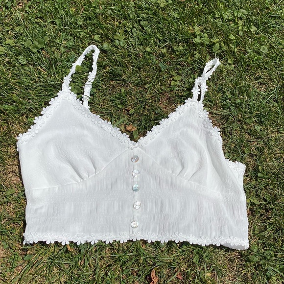 White crop top - Picture 1 of 2